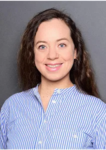 Porträt Dr. Charlotte Flüh