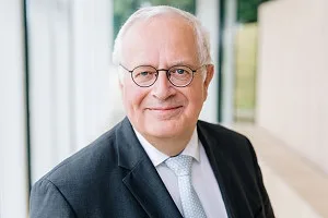 Porträt Prof. Dr. Ulrich Stephani